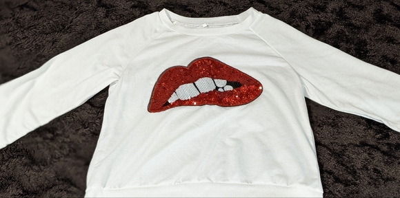 Lip Bite Red Sequin Pattern Sweatshirt - Picture 1 of 7